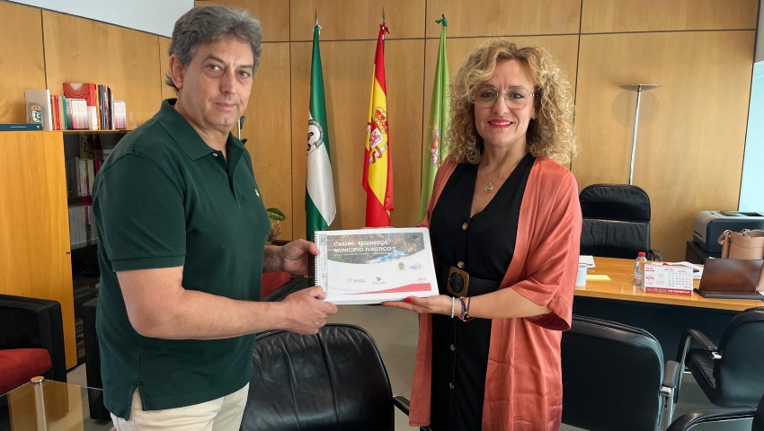 Castril continúa su avance para el reconocimiento como Municipio Turístico